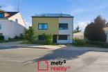 Rodinný dům na prodej, Charváty, 303 m²
