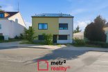 Rodinný dům na prodej, Charváty, 303 m²