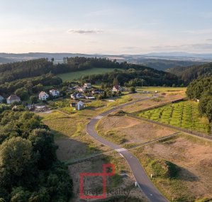 Pozemek k bydlení na prodej, Bouzov 1.698 m²