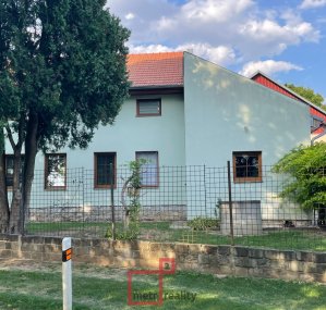Rodinný dům na prodej, Hněvotín, 240 m²