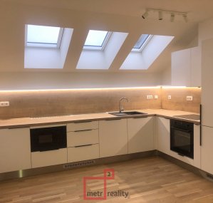 Byt 2+1 k pronájmu, Olomouc Dobrovského, 74 m²