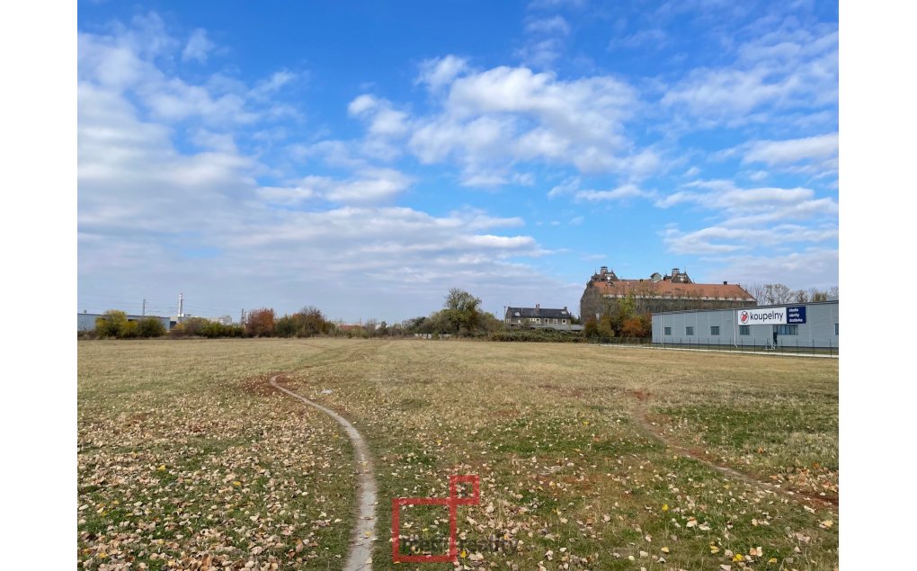 Komerční pozemek na prodej, Olomouc 2.164 m²