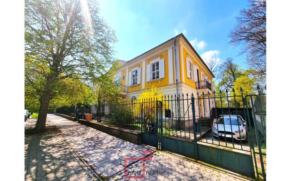 Vila na prodej, Olomouc tř. Spojenců, 655 m²