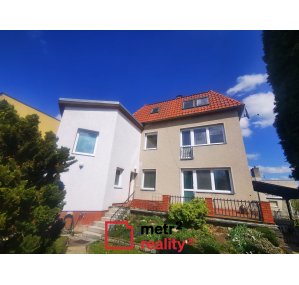 Rodinný dům na prodej, Kožušany-Tážaly, 230 m²