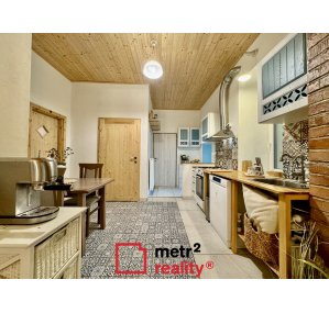 Rodinný dům na prodej, Bouzov, 400 m²