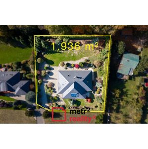 Rodinný dům na prodej, Slatinky, 258 m²