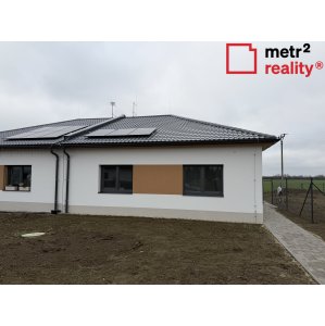 Rodinný dům k pronájmu, Hnojice, 97 m²