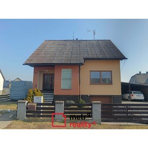 Rodinný dům na prodej, Úsov Sadová, 174 m²