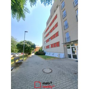Byt 2+kk k pronájmu, Olomouc gen. Píky, 62 m²